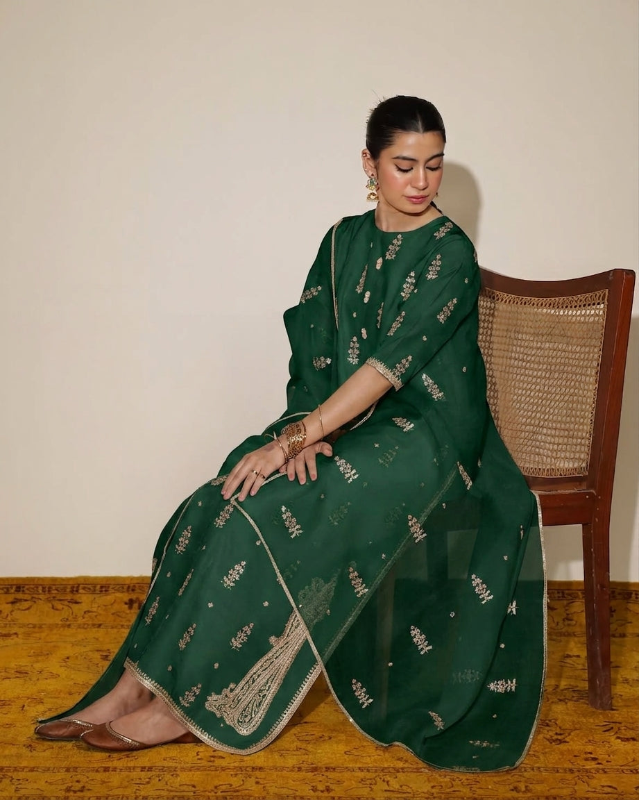 Bottle Green | 3-Piece Stitched Outfit