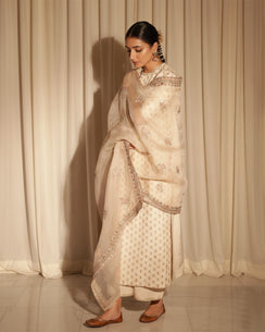 Royal Pearl - Stitched 3-Piece