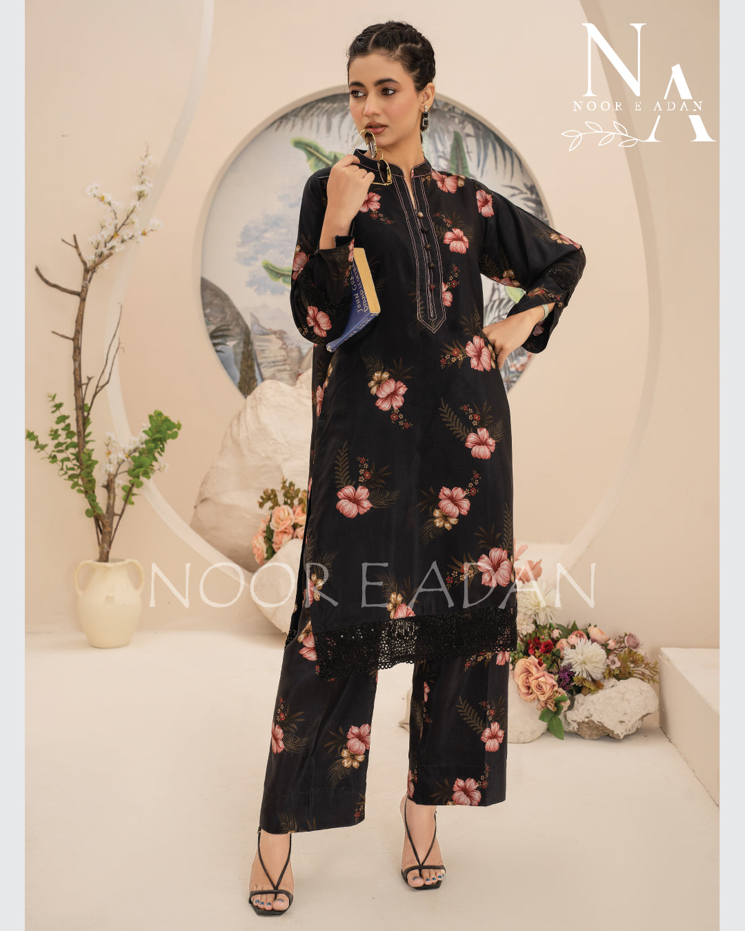 Floral Noir – Winter Viscose