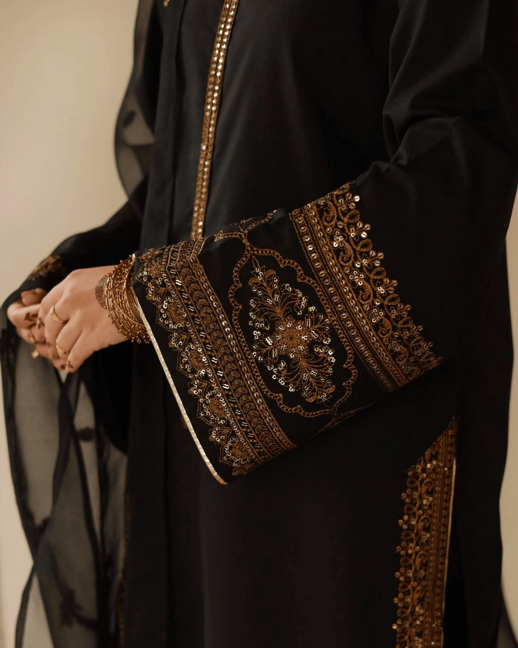 Royal Black Attire – Classic 3-Piece Suit for Women