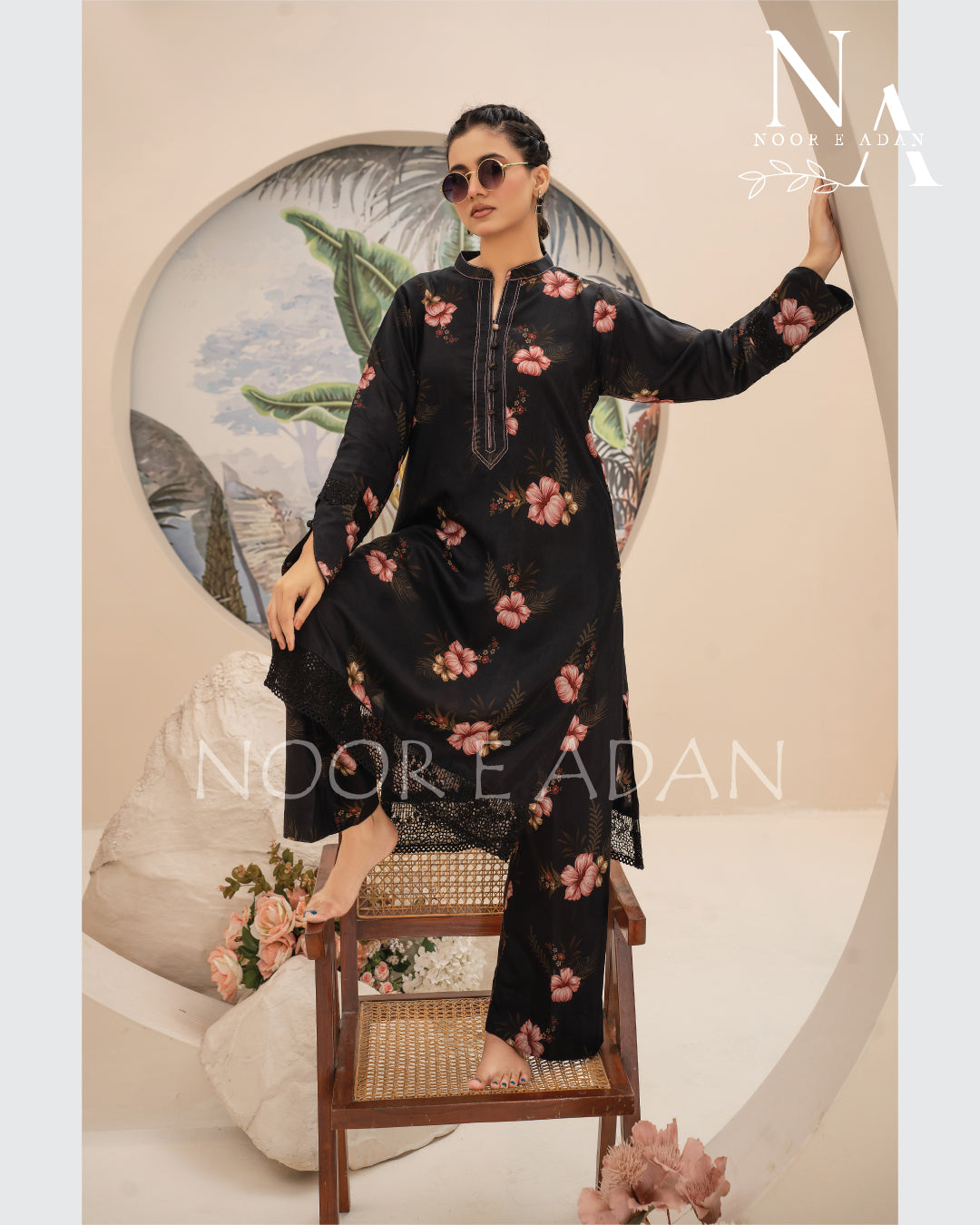 Floral Noir – Winter Viscose