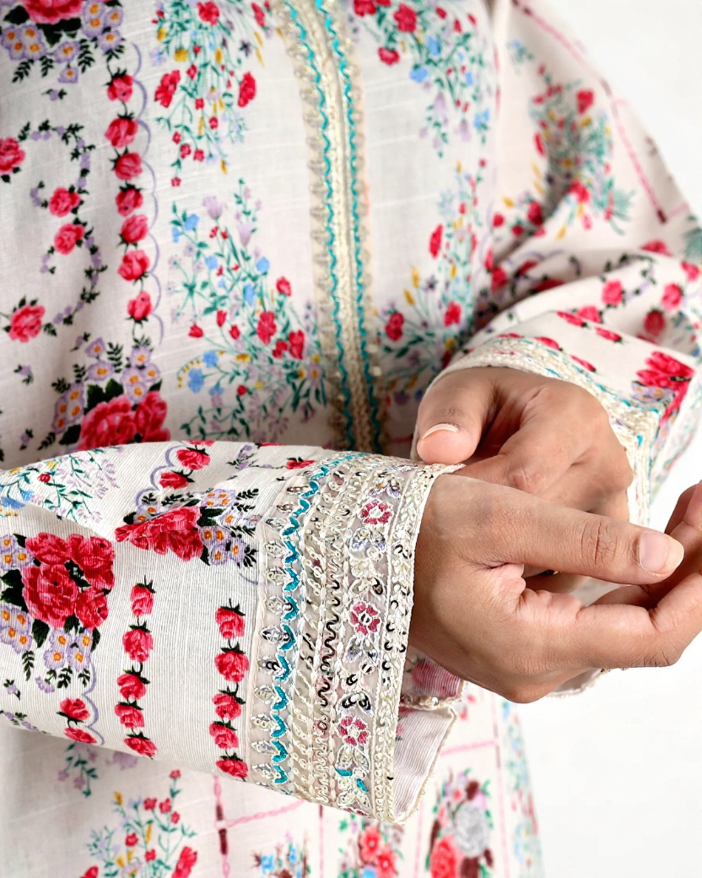 Ivory Breeze – 2-Piece Stitched Embroidered Suit