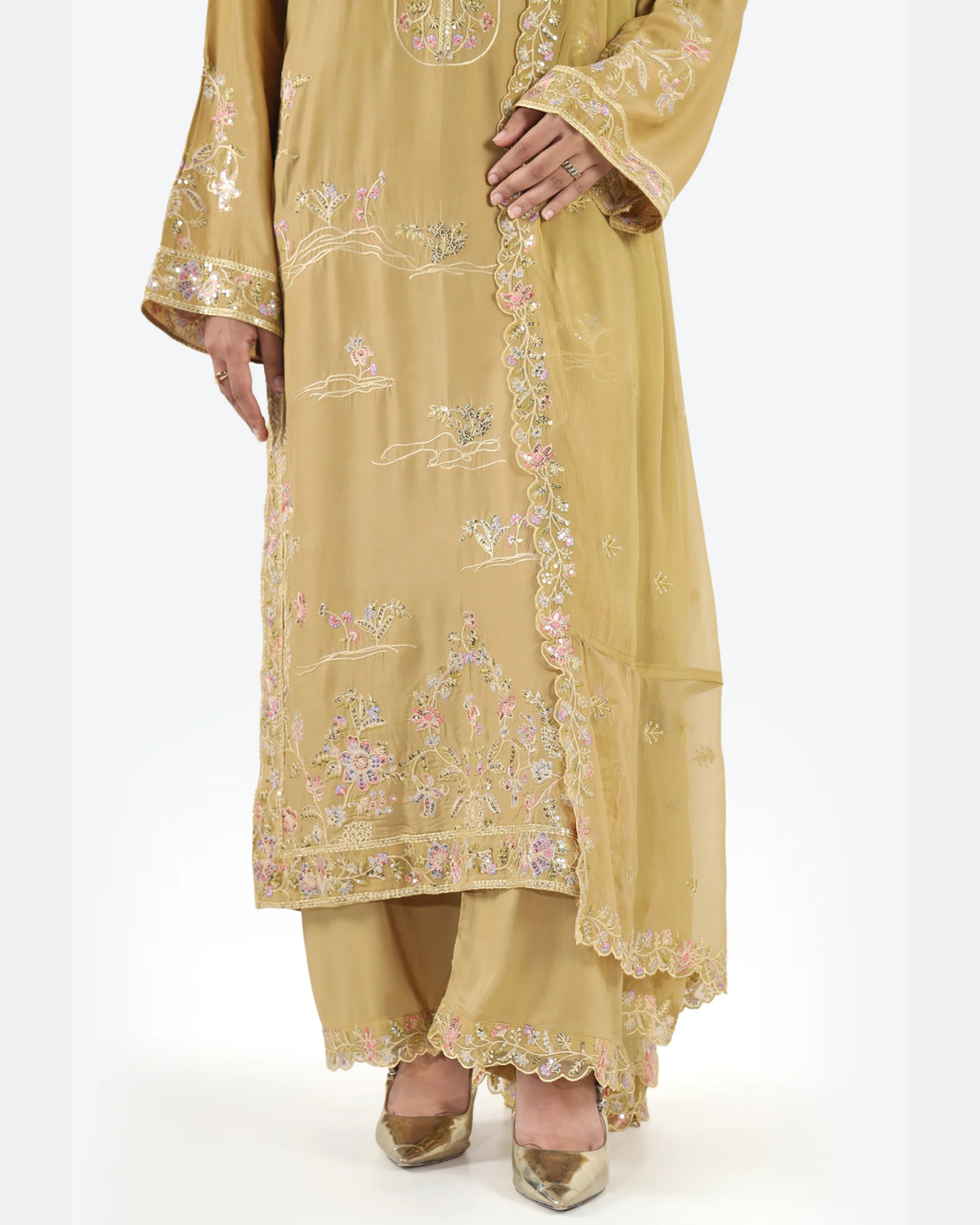 Royal Imperial Aura – 3-Piece Stitched Ensemble