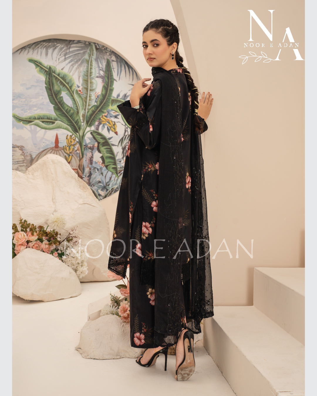 Floral Noir – Winter Viscose