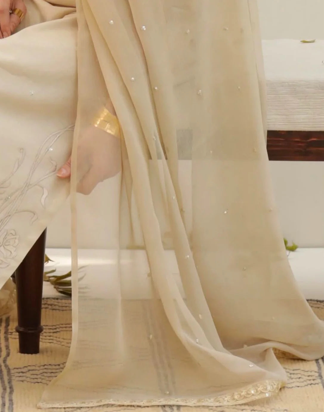 Almond Beige – Classic Summer Suit for Women