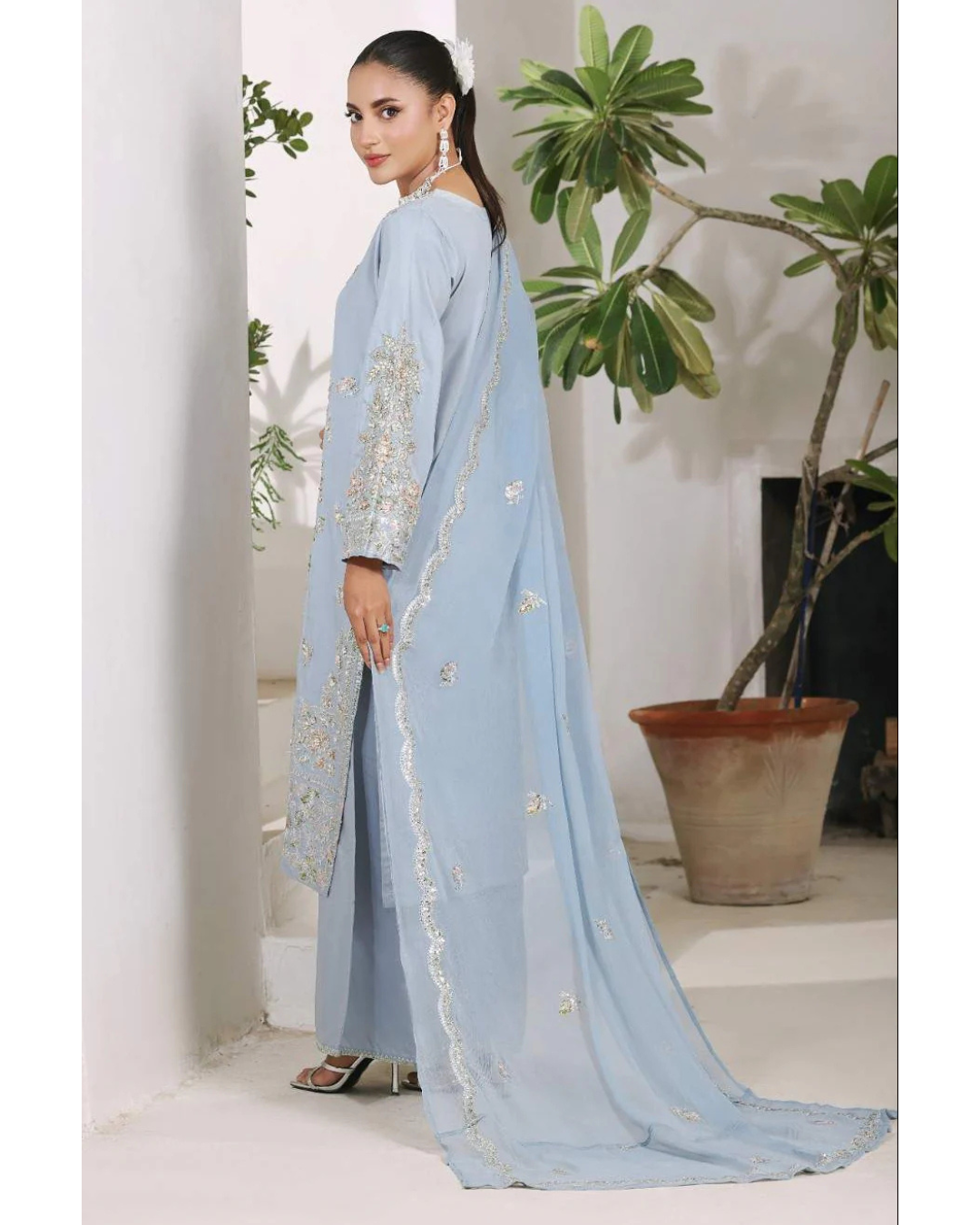 Crystal Azure | 3 PIECE STITCHED SUIT