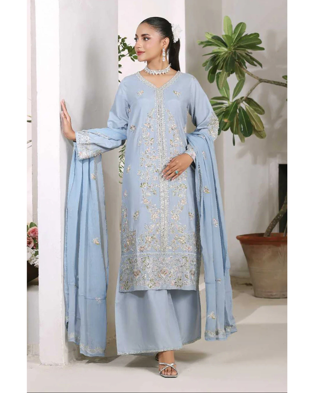 Crystal Azure | 3 PIECE STITCHED SUIT