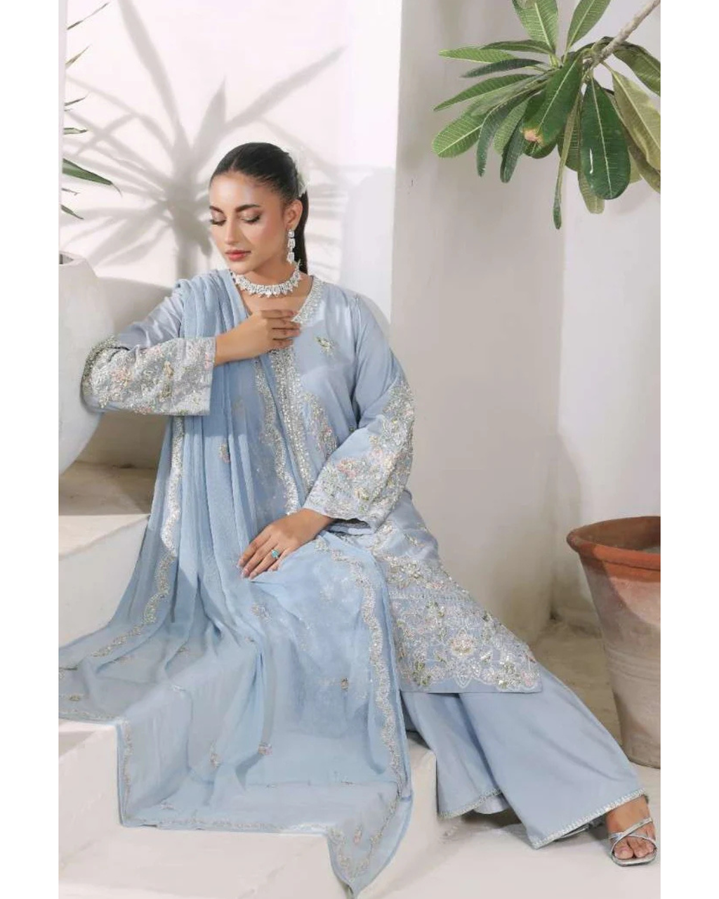 Crystal Azure | 3 PIECE STITCHED SUIT