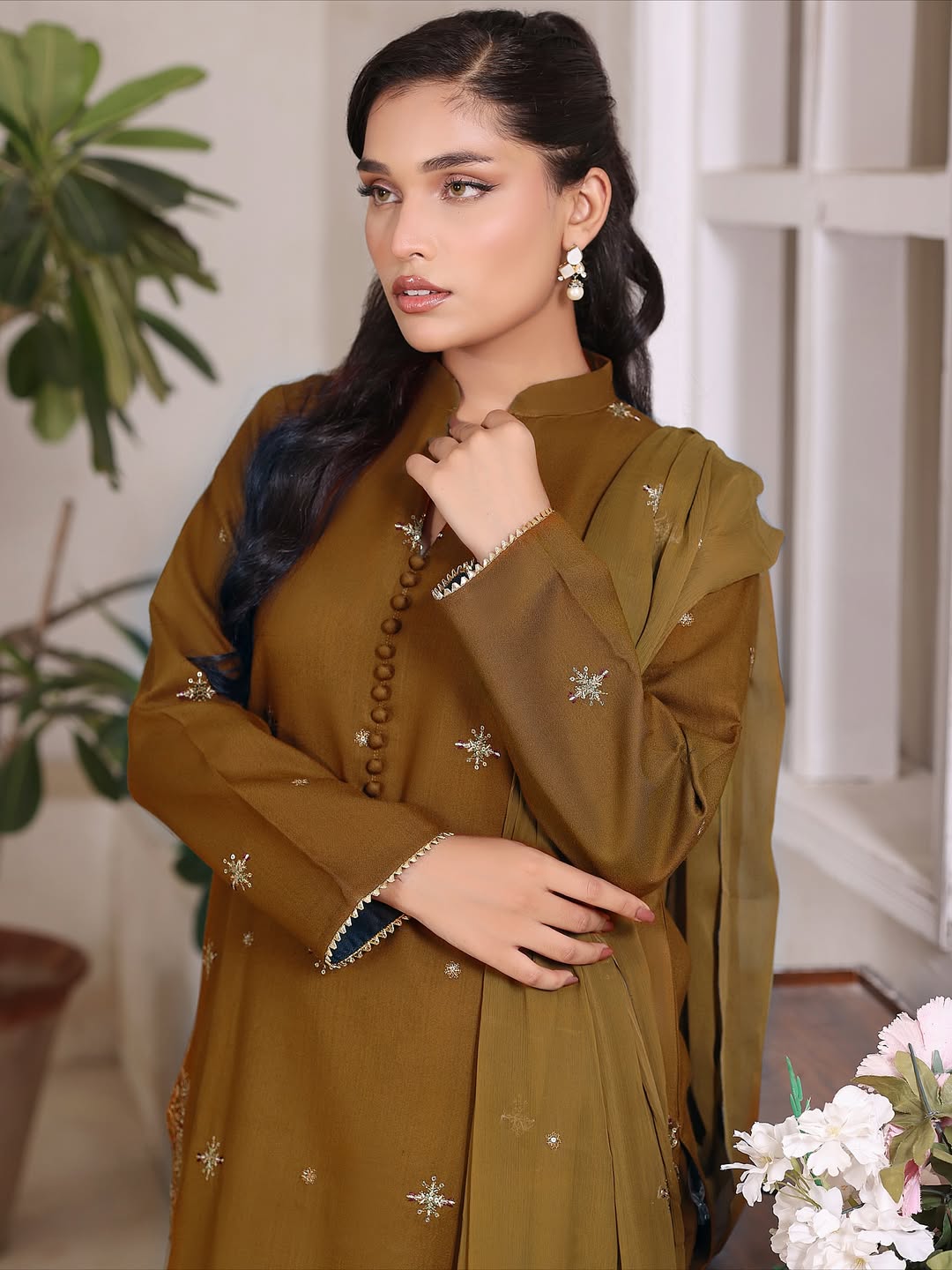 Olive Aura | 3 Piece Stitched Suit