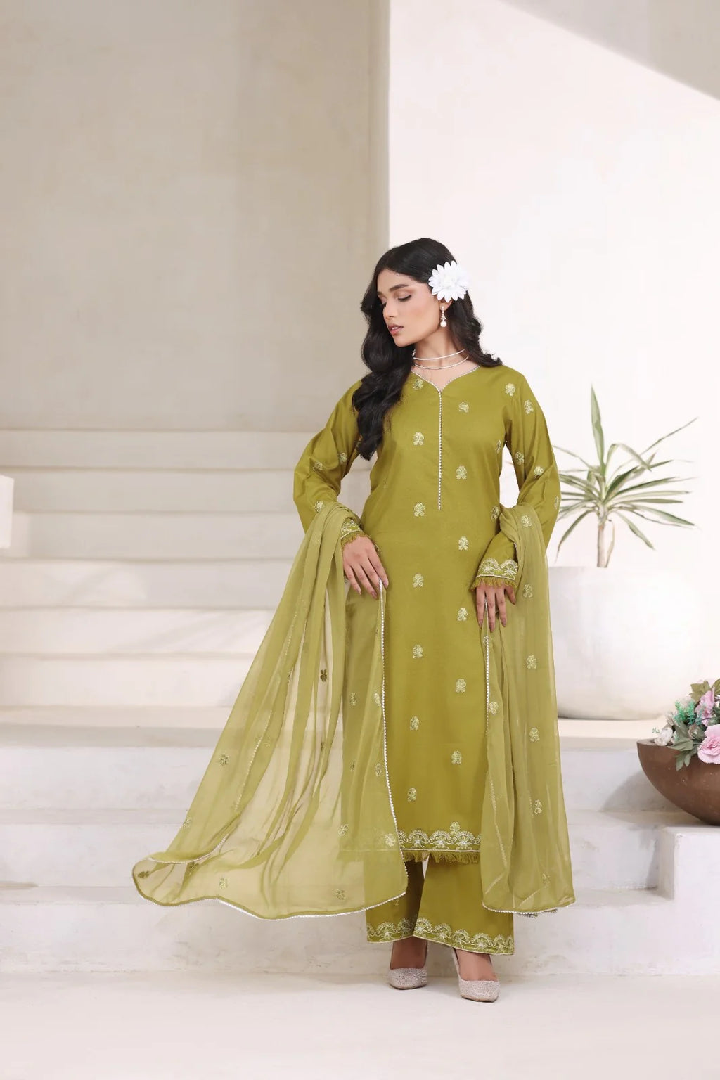 Meadow Glow | 3 Piece Stitched Suit