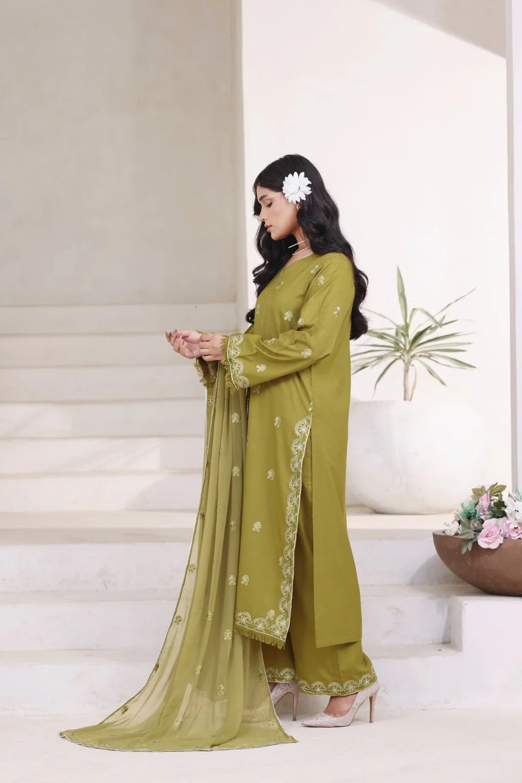 Meadow Glow | 3 Piece Stitched Suit