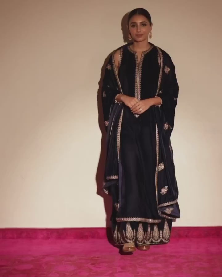 Royal Sapphire Velvet