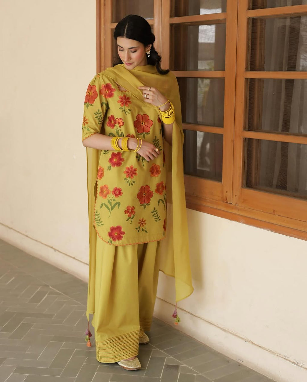 Zard-Bahaar – Elegant Summer Suit for Women