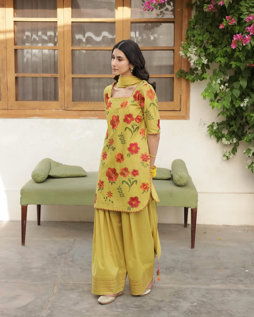 Zard-Bahaar – Elegant Summer Suit for Women